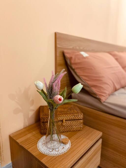 Apartment Lagom 18: Tranquil Haven Near Independence Palace *